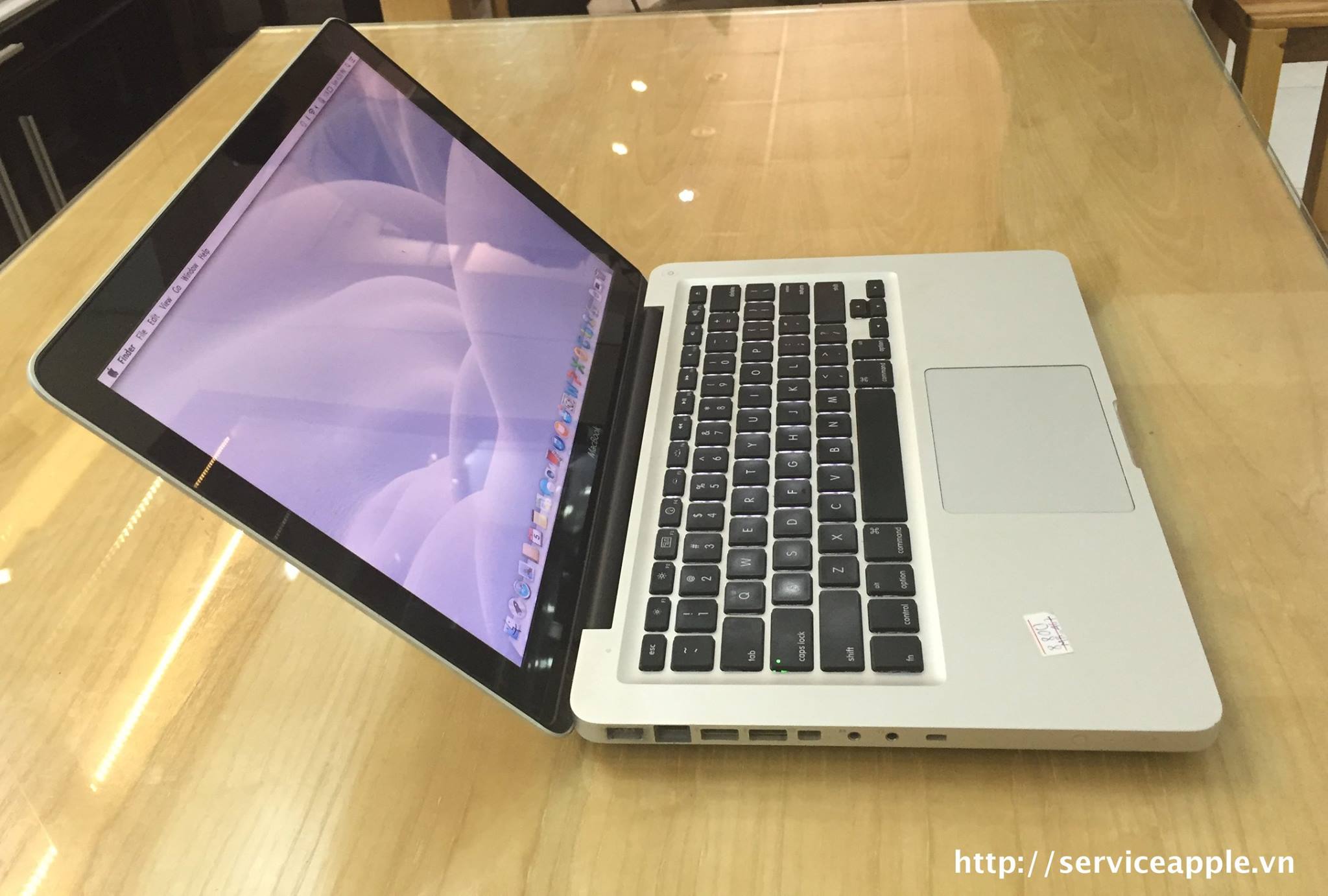Macbook Pro MB467.jpg